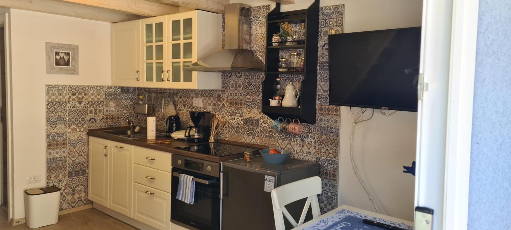 Studio Apartman Loreta เซรส ภายนอก รูปภาพ